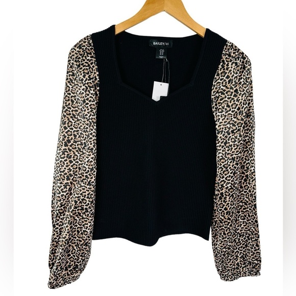Bailey 44 Tops - NWT Bailey 44 Animal Print Ribbed Knit Long Sleeve Blouse